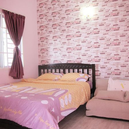 Milu Homestay - Kuala Selangor Exterior photo